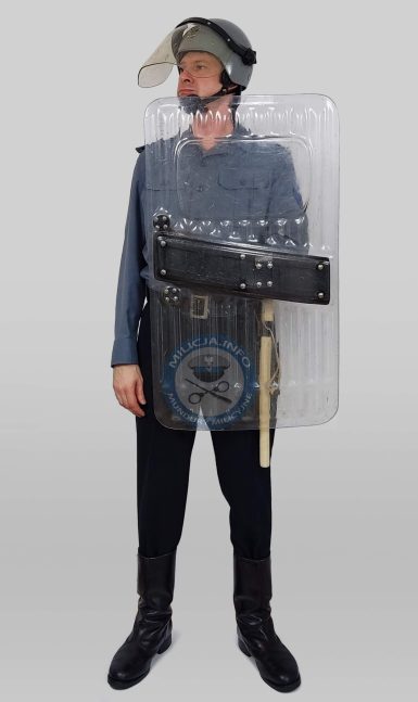 ZOMO â€“ Operacja Veto â€“ Warszawa, 1989 â€“ umundurowanie sÅ‚uÅ¼bowe w poÅ‚Ä…czeniu z wyposaÅ¼eniem ochronno-szturmowym.